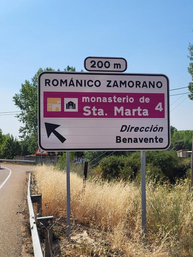 La Pedrosa Casa Rural Camarzana de Tera Kültér fotó
