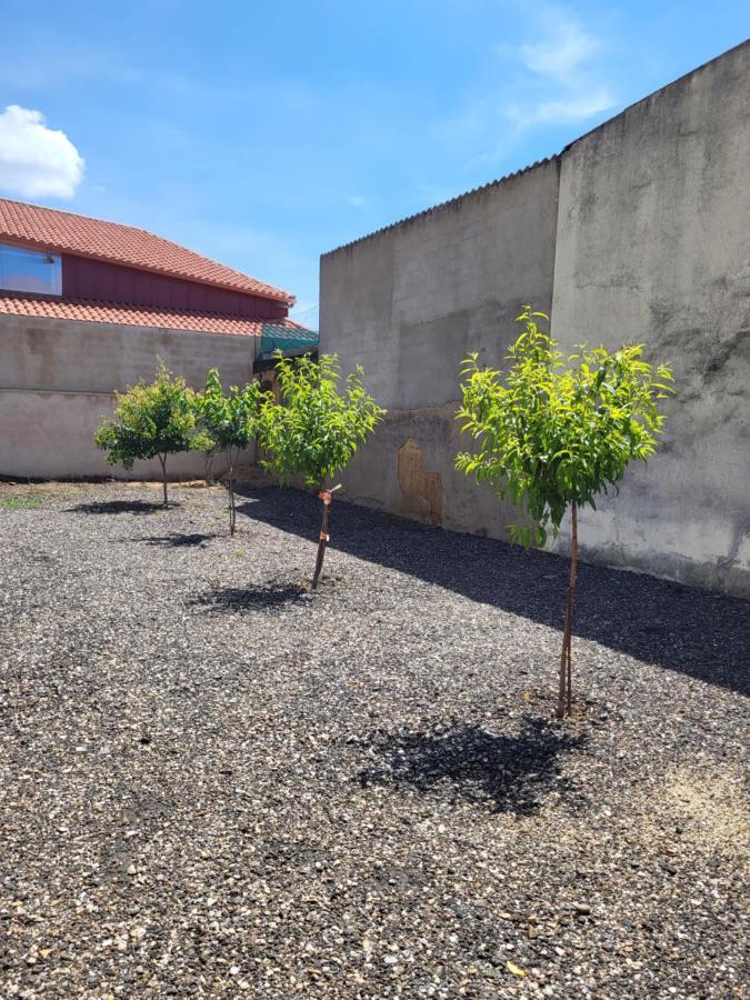 La Pedrosa Casa Rural Camarzana de Tera Kültér fotó